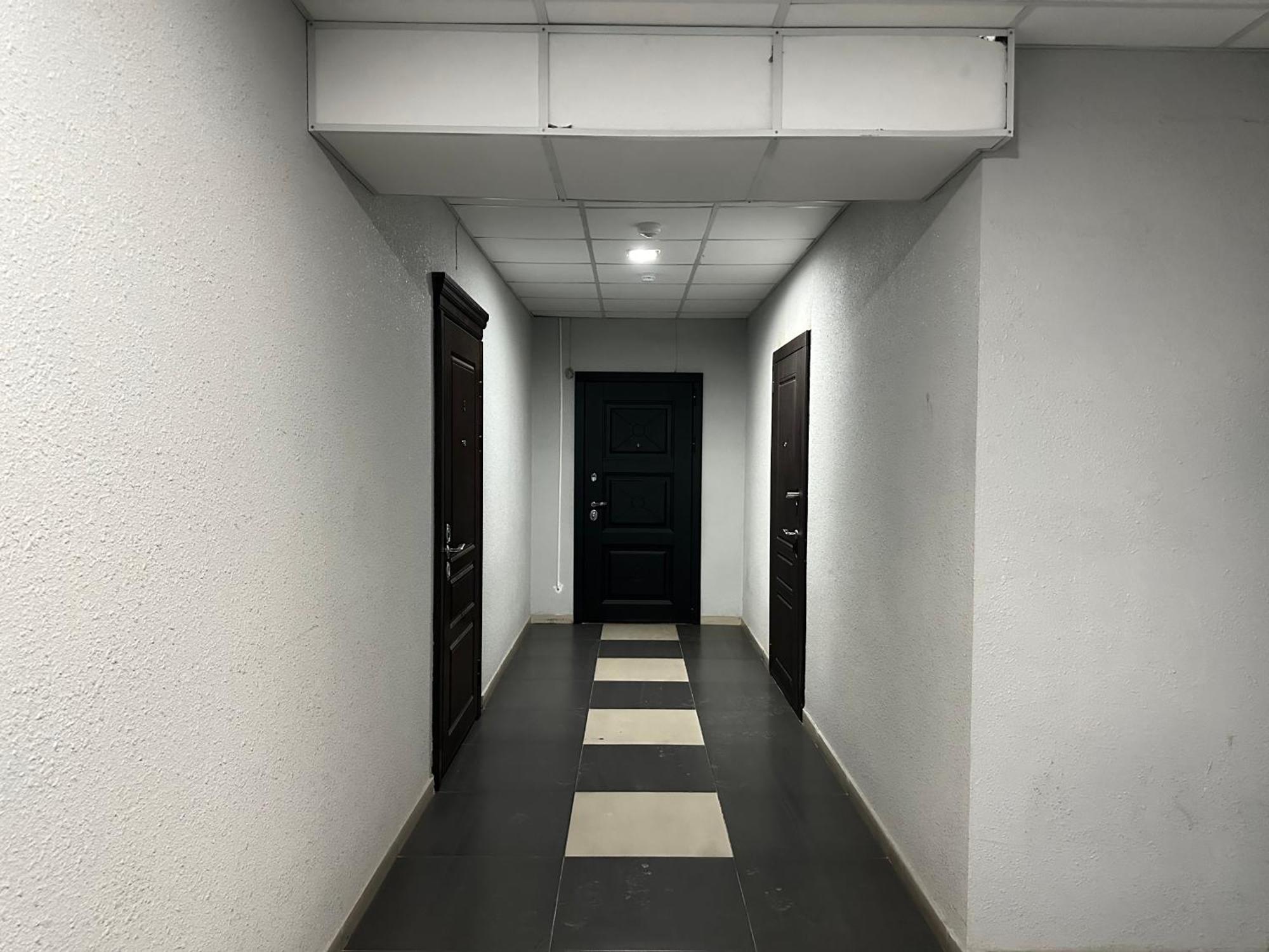 Vostochnyi Park Apartament In The Center Of Almaty Appartement Buitenkant foto